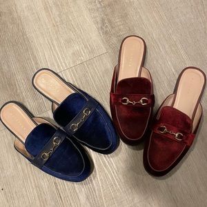 Velvet mule back shoes for office or casual wear